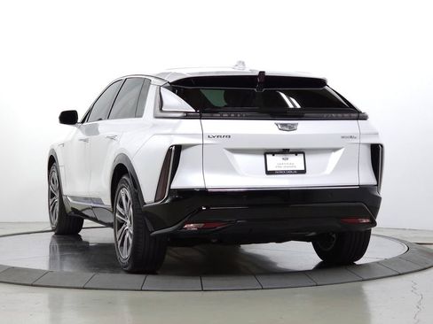 Certified 2024 Cadillac Lyriq Luxury w/ LPO, Floor Liner Package AWD/4WD image 3