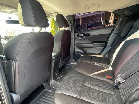 Used 2018 Mitsubishi Eclipse Cross LE image 14