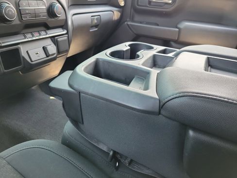 Used 2019 Chevrolet Silverado 1500 Custom image 29