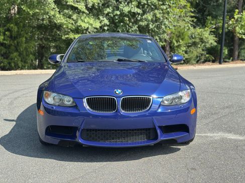 Used 2012 BMW M3 Convertible RWD image 2