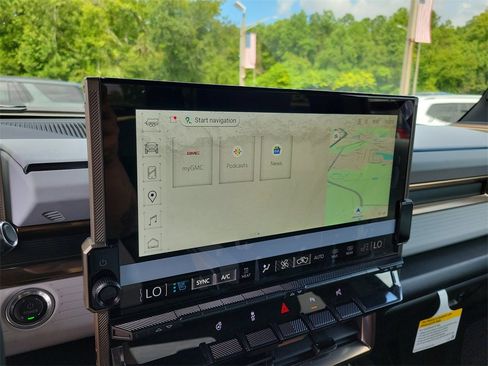 New 2025 GMC Hummer EV 2X image 23