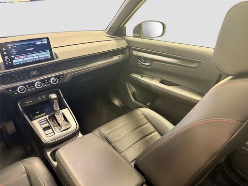 Used 2025 Honda CR-V Sport-L image 23