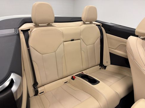 Certified 2024 BMW 430i Convertible w/ Convenience Package RWD image 30