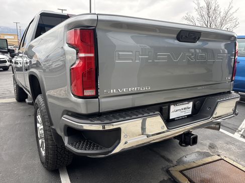 New 2026 Chevrolet Silverado 3500 LTZ w/ LTZ Convenience Package AWD/4WD image 3