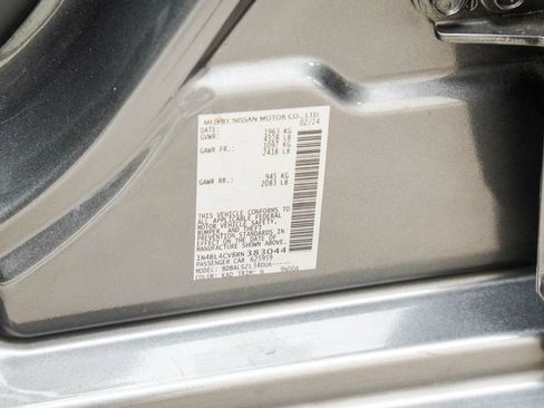 Used 2024 Nissan Altima 2.5 SR FWD image 41