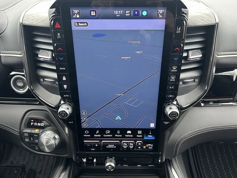 Used 2026 RAM 1500 Limited w/ Trailer Tow Group image 13