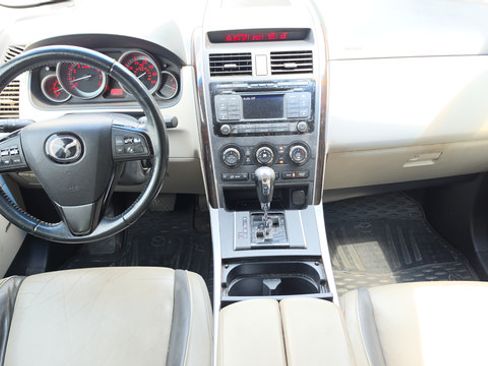 Used 2012 MAZDA CX-9 Grand Touring w/ Moonroof & Bose Audio Pkg FWD image 7