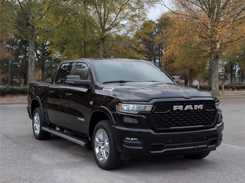 New 2026 RAM 1500 Big Horn AWD/4WD image 8