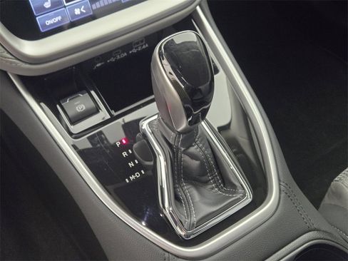 Certified 2024 Subaru Outback Premium image 33