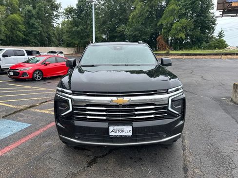 Used 2025 Chevrolet Tahoe LT w/ Comfort Package RWD image 4