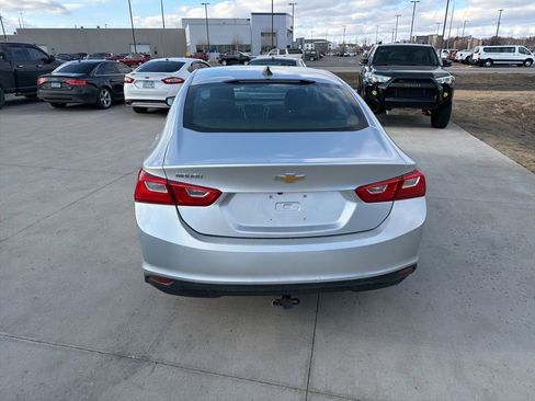 Used 2017 Chevrolet Malibu LS image 8