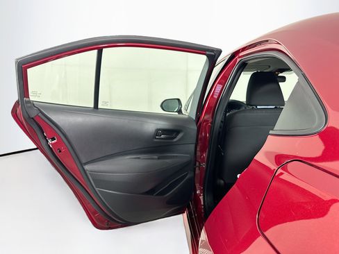 Used 2024 Toyota Corolla LE image 25