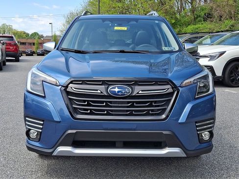 Certified 2023 Subaru Forester Touring AWD/4WD image 3