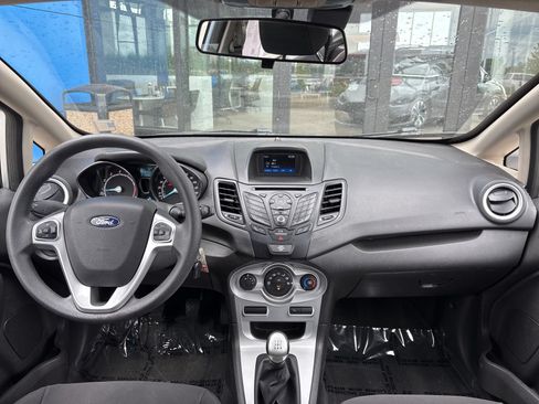 Used 2018 Ford Fiesta SE FWD image 18