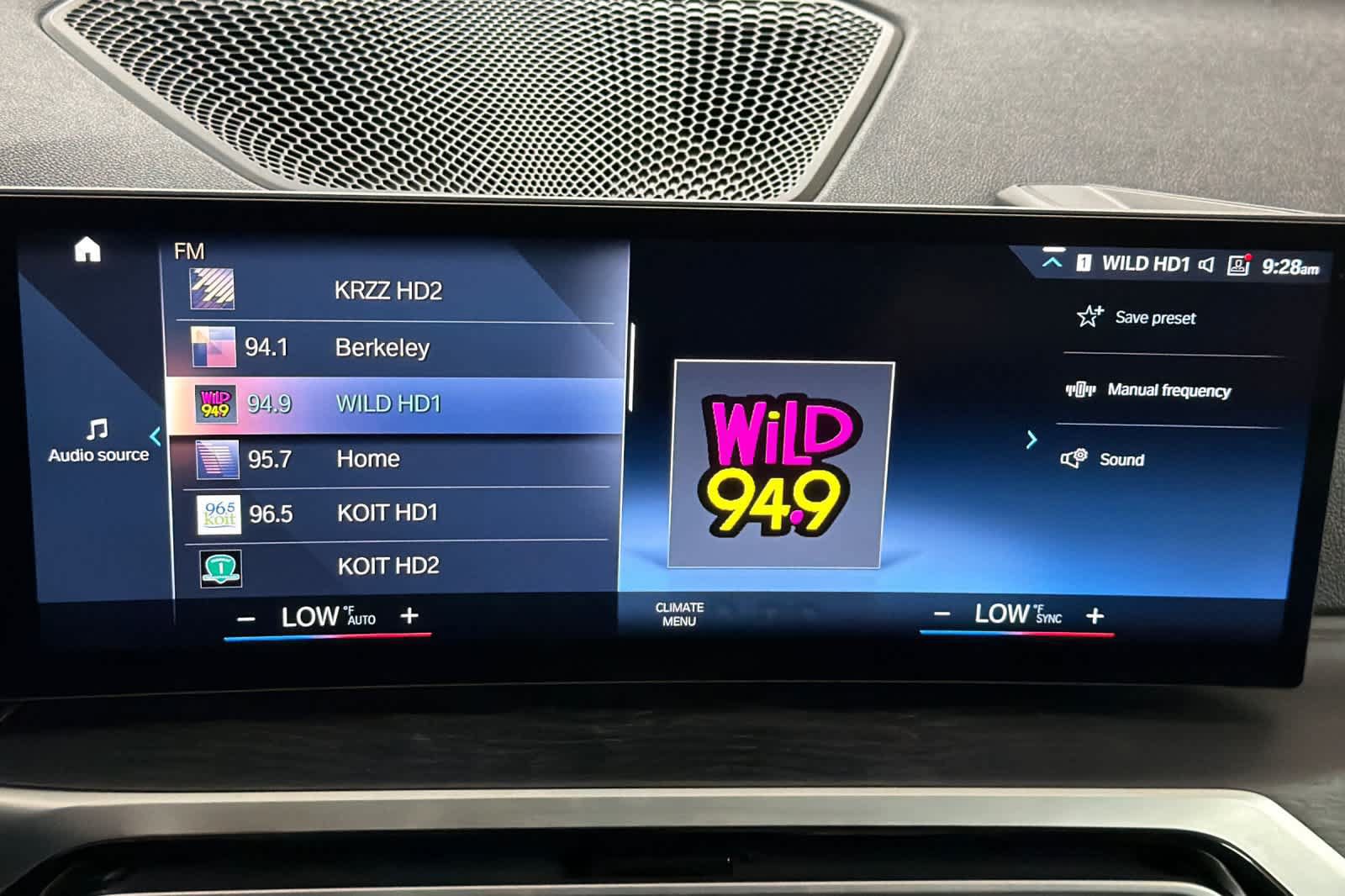 Used 2023 BMW i4 eDrive40 w/ Premium Package RWD image 17