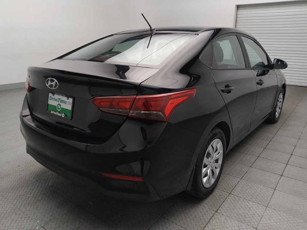 Used 2022 Hyundai Accent SE FWD image 9