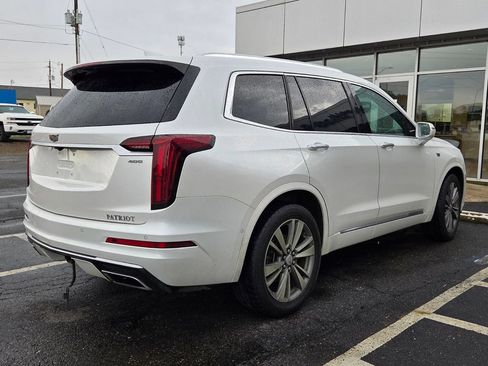 Used 2020 Cadillac XT6 Premium Luxury FWD image 5