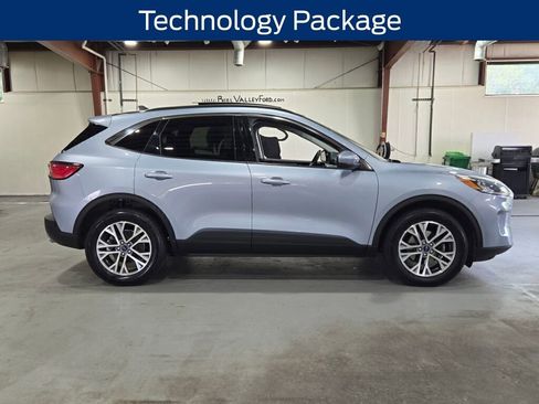 Certified 2022 Ford Escape SEL w/ Technology Package image 5