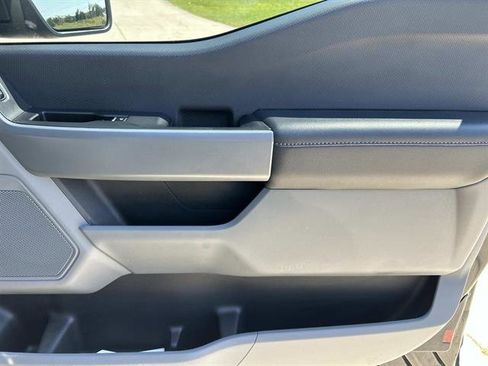 Used 2022 Ford F150 XLT image 23
