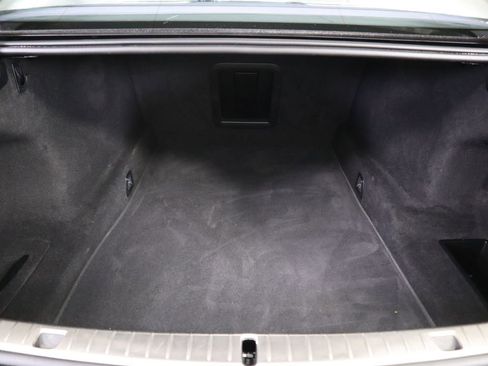 Certified 2022 BMW 740i w/ M Sport Package image 29