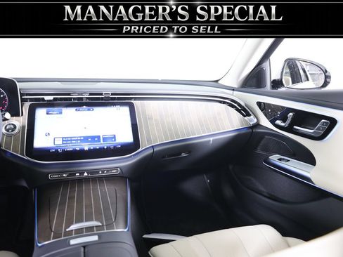 Certified 2025 Mercedes-Benz E 450 4MATIC Sedan image 41