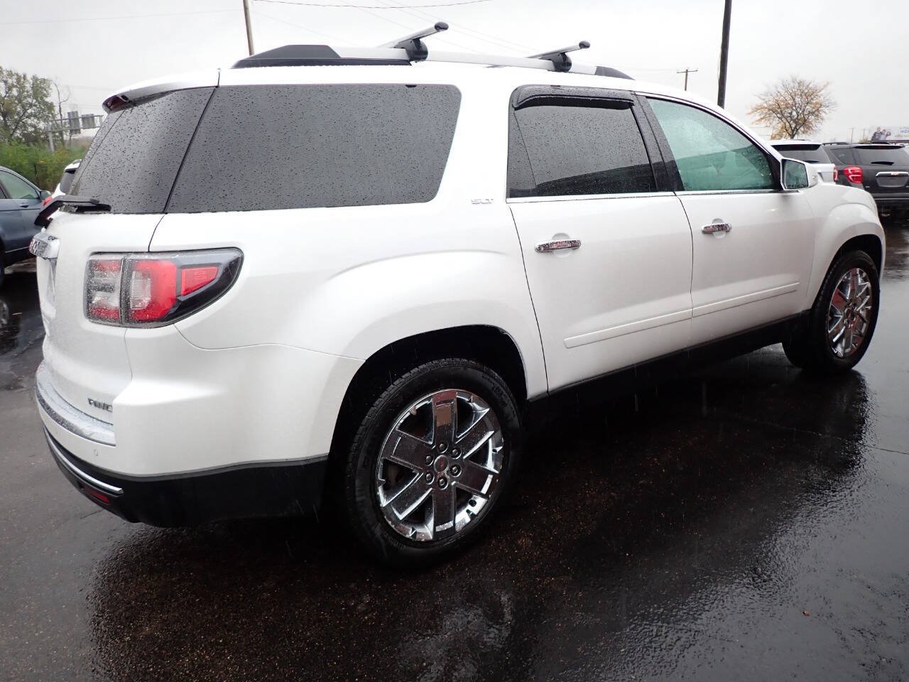 Used 2017 GMC Acadia Limited SLT AWD/4WD image 6