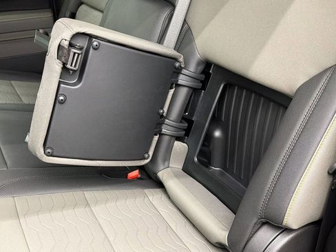 Used 2026 Chevrolet Silverado 1500 ZR2 image 43