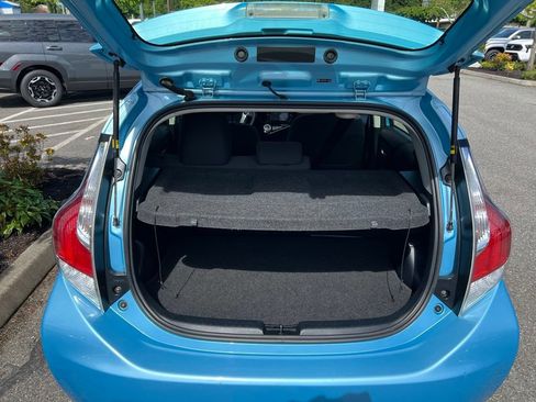 Used 2016 Toyota Prius C Four FWD image 10