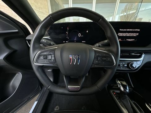 Used 2024 Buick Envista Sport Touring w/ Convenience I Package image 23