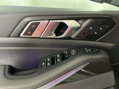 Certified 2025 BMW X5 M60i image 18