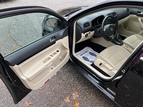 Used 2012 Volkswagen Jetta SE image 10