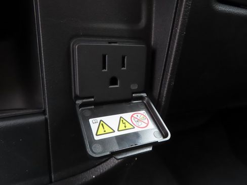 New 2026 RAM 3500 Tradesman image 10