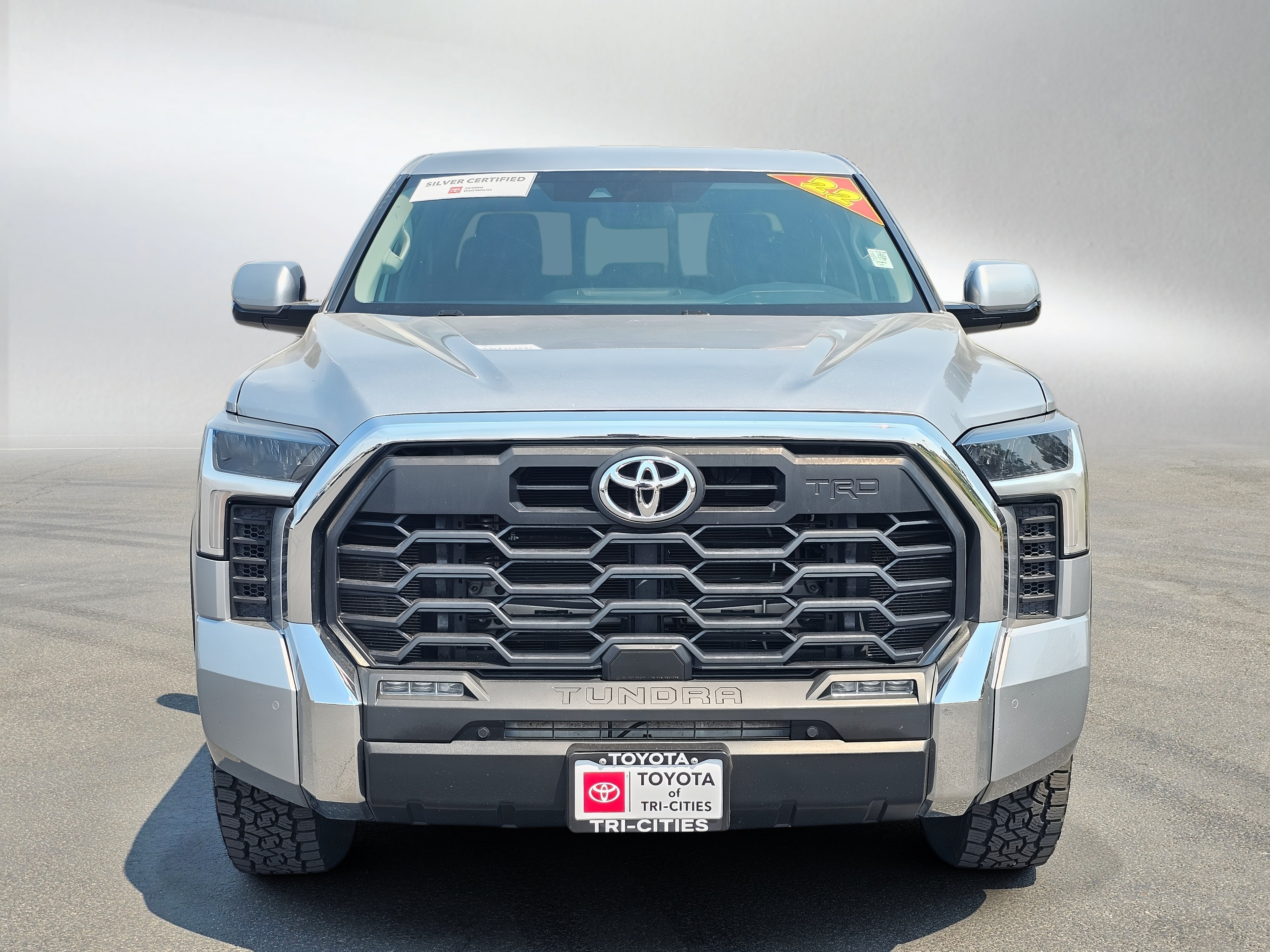 Certified 2022 Toyota Tundra SR5 w/ TRD Off-Road Package AWD/4WD image 8