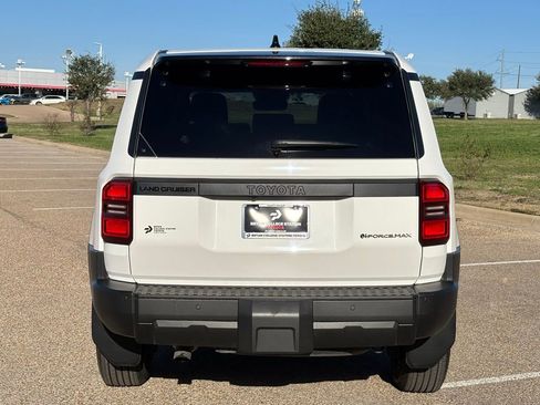 Used 2024 Toyota Land Cruiser 1958 image 6