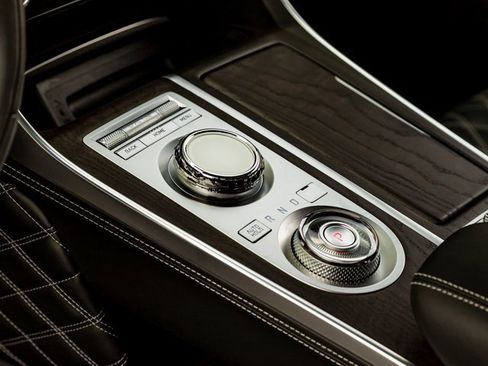 Used 2024 Genesis GV80 3.5T w/ Prestige Package image 18