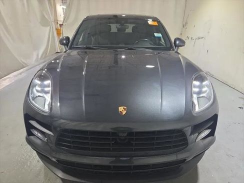 Used 2021 Porsche Macan AWD/4WD image 3
