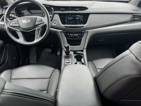 Used 2022 Cadillac XT5 Premium Luxury FWD image 13