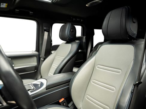 Used 2025 Mercedes-Benz G 580 w/ EQ Technology image 34