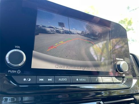 New 2025 Nissan Pathfinder SV w/ SV Premium Package image 21