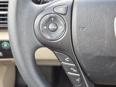 Used 2013 Honda Accord EX image 12