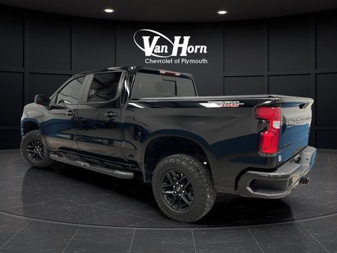 Used 2021 Chevrolet Silverado 1500 LT Trail Boss w/ Convenience Package II AWD/4WD image 5