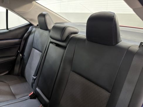 Used 2017 Toyota Corolla SE w/ Carpet Mat Package (TMS) FWD image 7