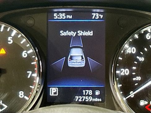 Used 2018 Nissan Rogue SV AWD/4WD image 13