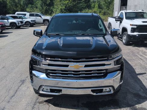 Used 2020 Chevrolet Silverado 1500 LTZ AWD/4WD image 23