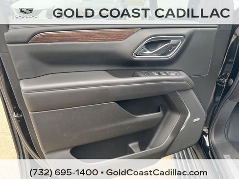 Used 2021 Chevrolet Suburban High Country w/ Premium Package image 18