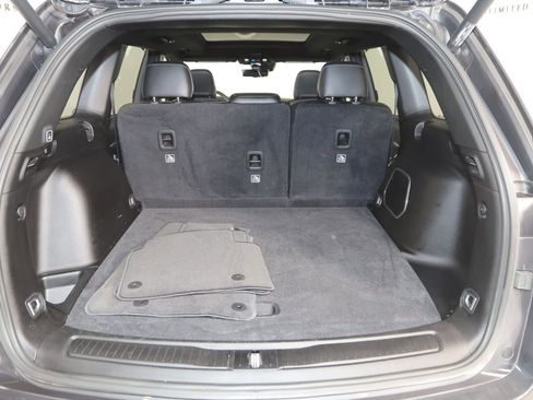 Used 2024 Jeep Grand Cherokee Limited w/ Luxury Tech Group II image 49