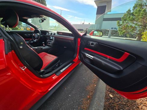 Used 2019 Ford Mustang Premium w/ Equipment Group 201A image 9