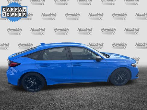 Used 2024 Honda Civic Sport image 11