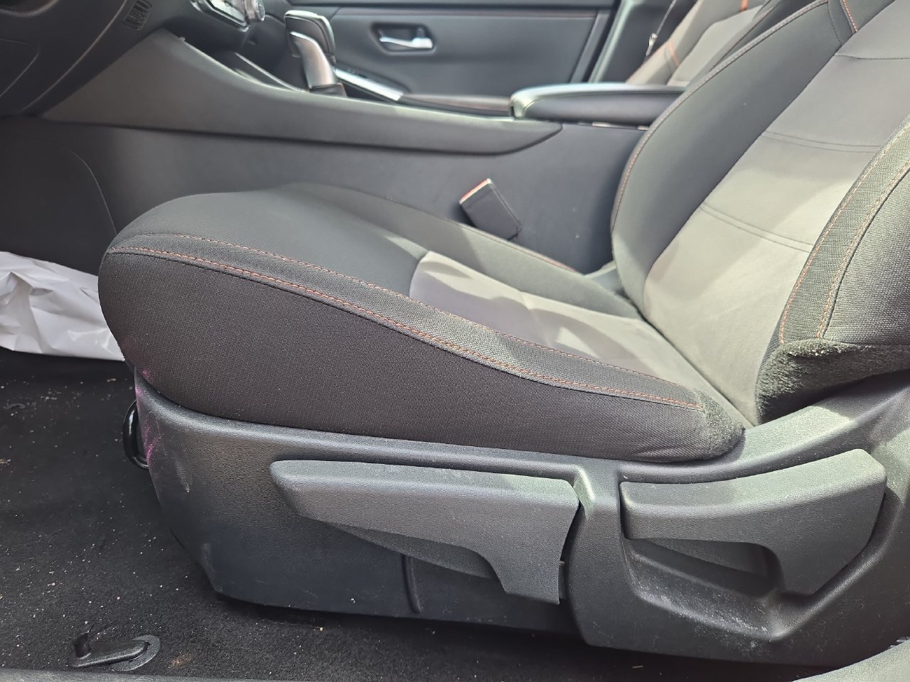 Used 2024 Nissan Sentra SR FWD image 20