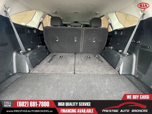Used 2022 Kia Sorento LX image 55